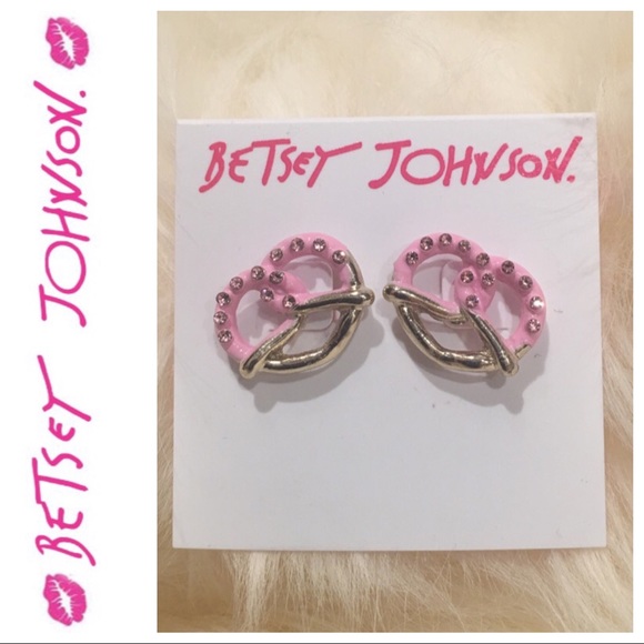 Betsey Johnson Jewelry - 🆕  BETSEY JOHNSON PRETZEL EARRINGS